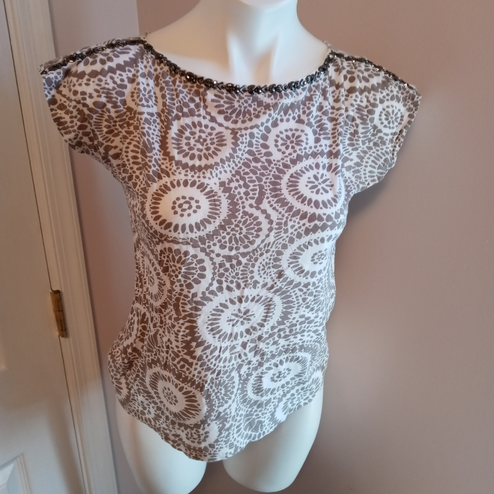 LOFT gently worn detailed t-shirt
